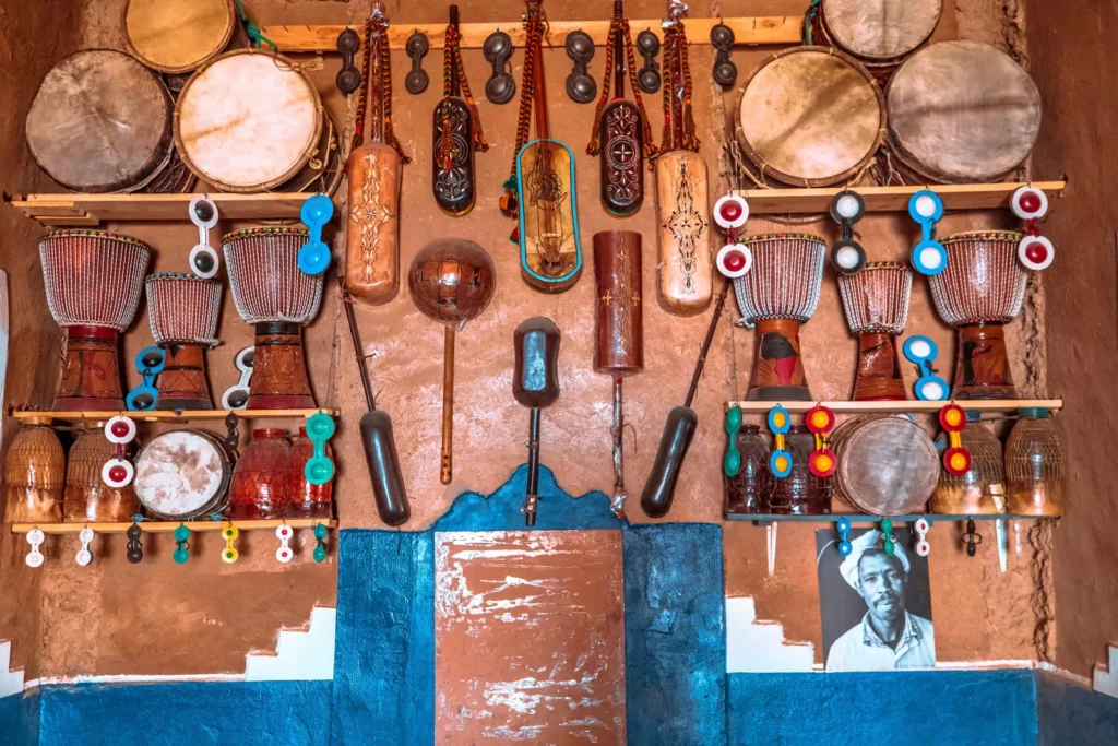 Strumenti gnawa a Khamlia